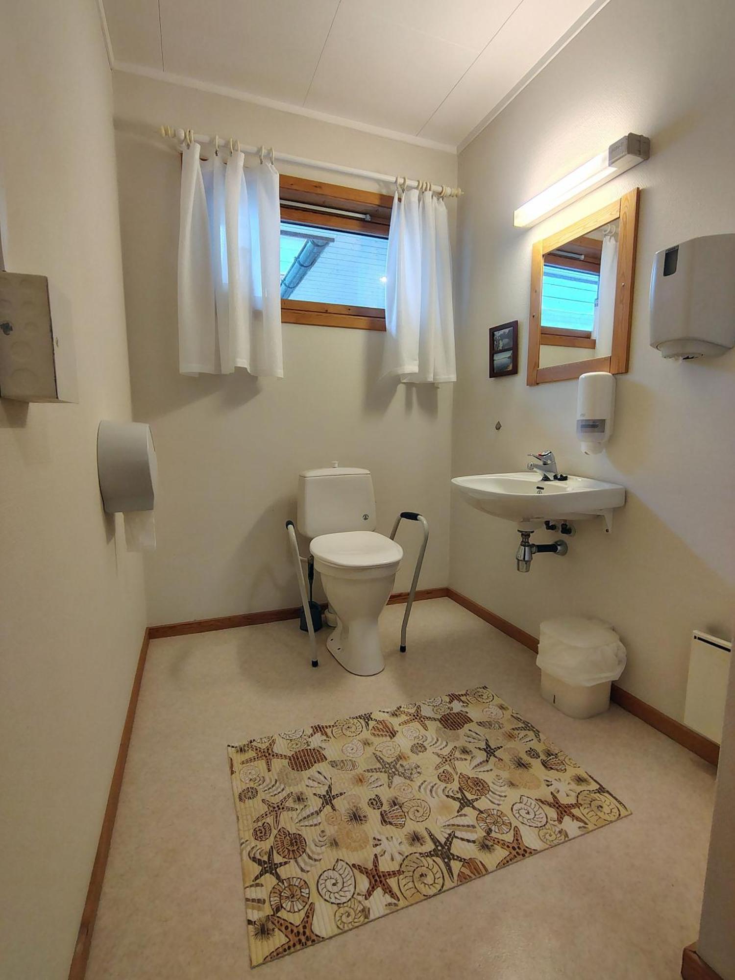 Lyngen Fjordcamp Villa Nord-Lenangen Ngoại thất bức ảnh