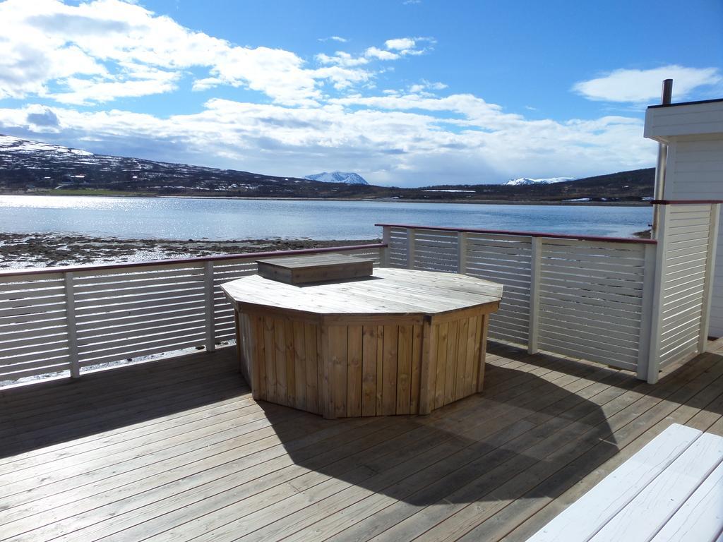 Lyngen Fjordcamp Villa Nord-Lenangen Ngoại thất bức ảnh
